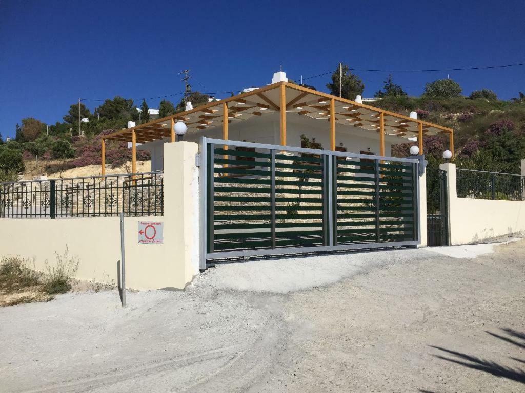Villas Alexandros Petrino 卡拉马基 外观 照片